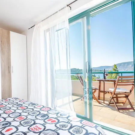 Four-bedroom In Kneze